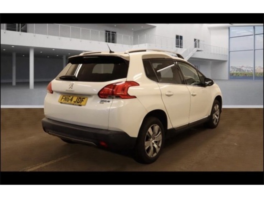 Peugeot e-2008 E-vti Puretech Allure White #6