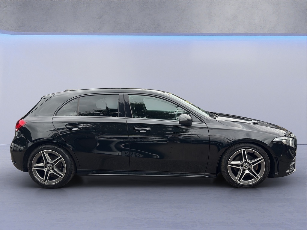 Mercedes-Benz A Class A200 Amg Line VU68JCO Black #5