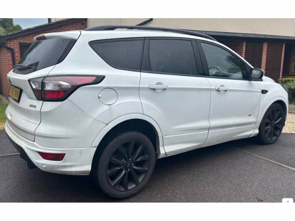 Ford Kuga T Ecoboost St-line X SV68XKN White #3