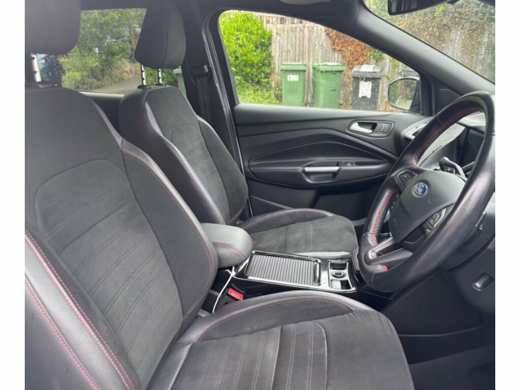 Ford Kuga T Ecoboost St-line X SV68XKN White #5