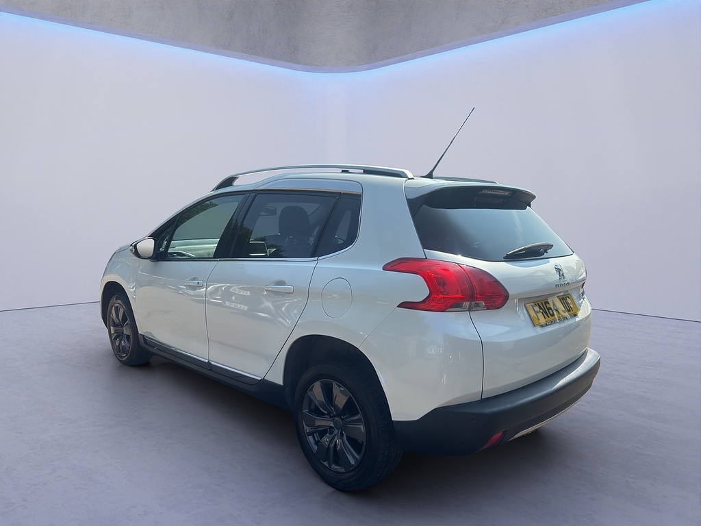 Peugeot e-2008 E-hdi Allure Black #7