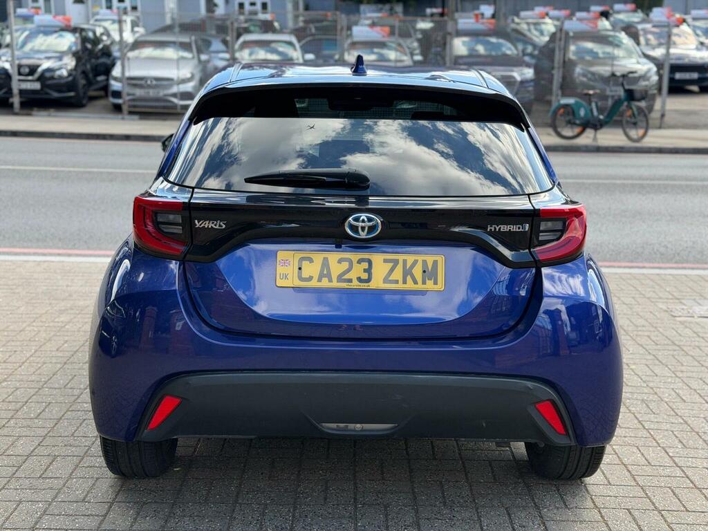 Toyota Yaris 1.5 Vvt-h Design E-cvt Euro 6 Ss Blue #4