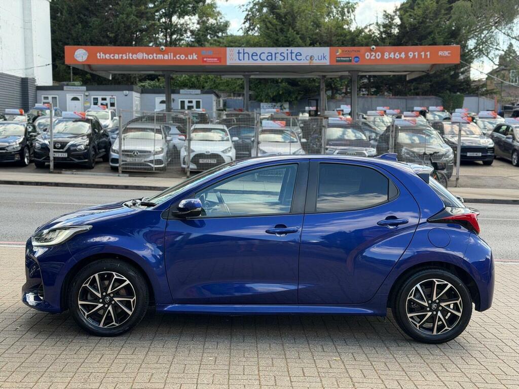 Toyota Yaris 1.5 Vvt-h Design E-cvt Euro 6 Ss Blue #3