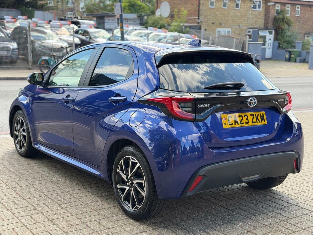 Toyota Yaris 1.5 Vvt-h Design E-cvt Euro 6 Ss Blue #2