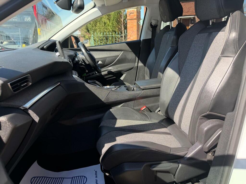 Peugeot 5008 Bluehdi Ss Gt Line Black #24