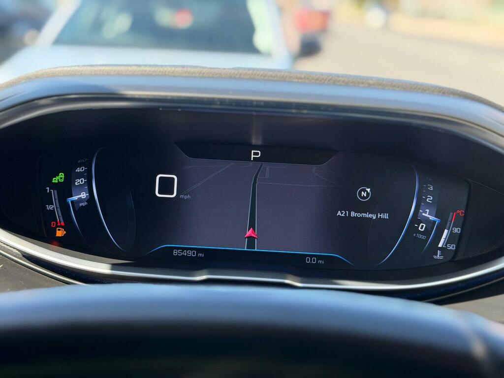 Peugeot 5008 Bluehdi Ss Gt Line Black #21