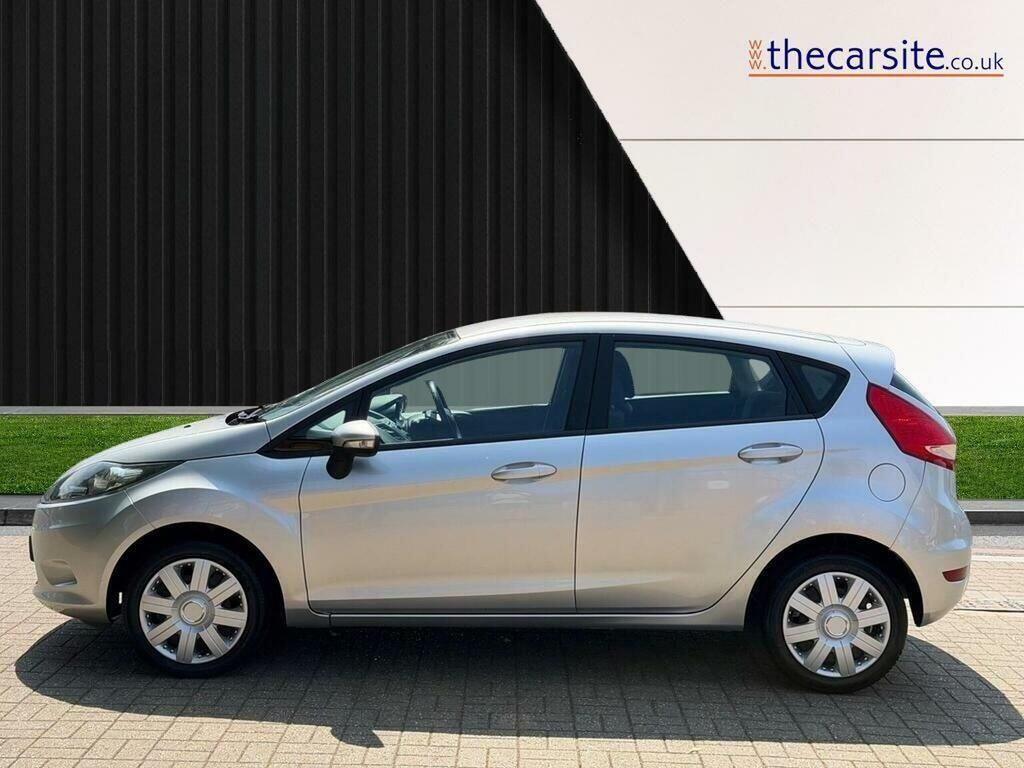 Ford Fiesta 1.4 Style Silver #2