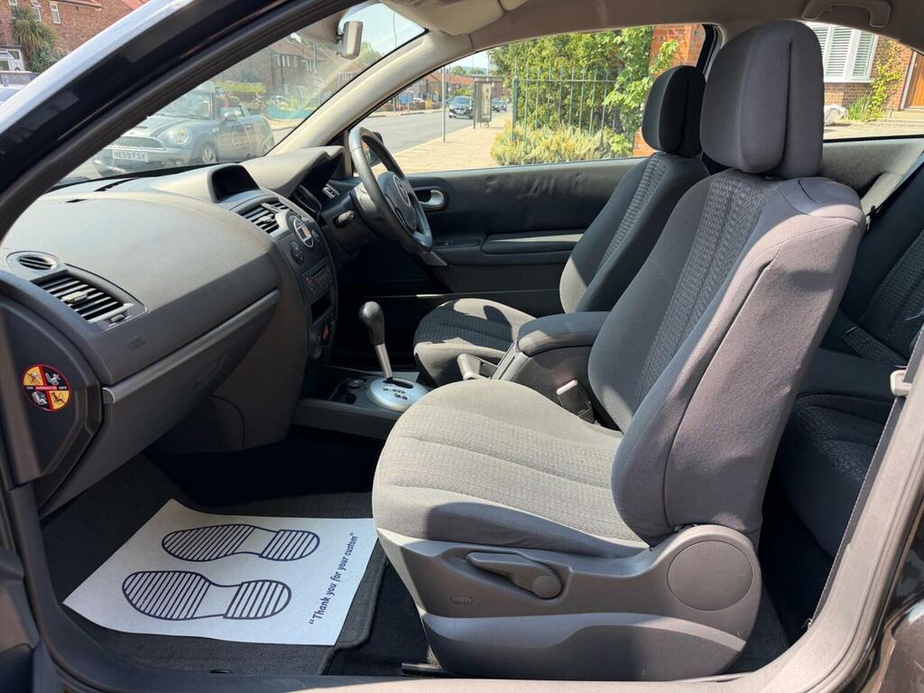 Renault Megane E-Tech 1.6 Vvt Tech Run Silver #17