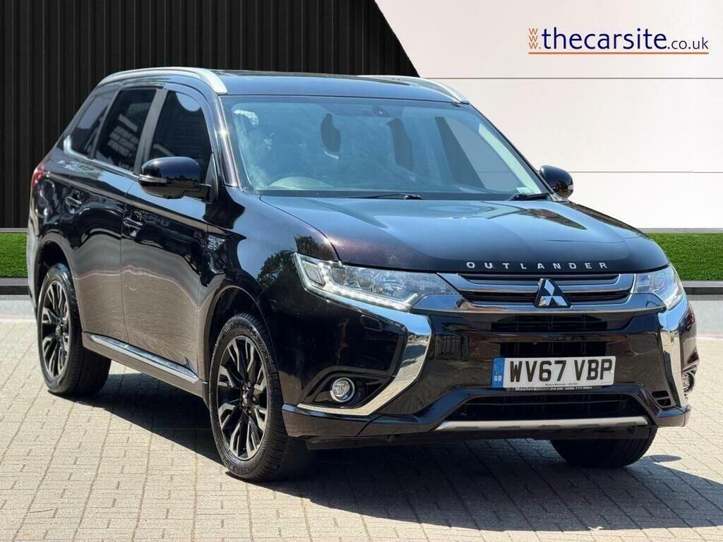 Mitsubishi Outlander 2.0H 12Kwh 4H Cvt 4Wd Euro 6 Ss Black