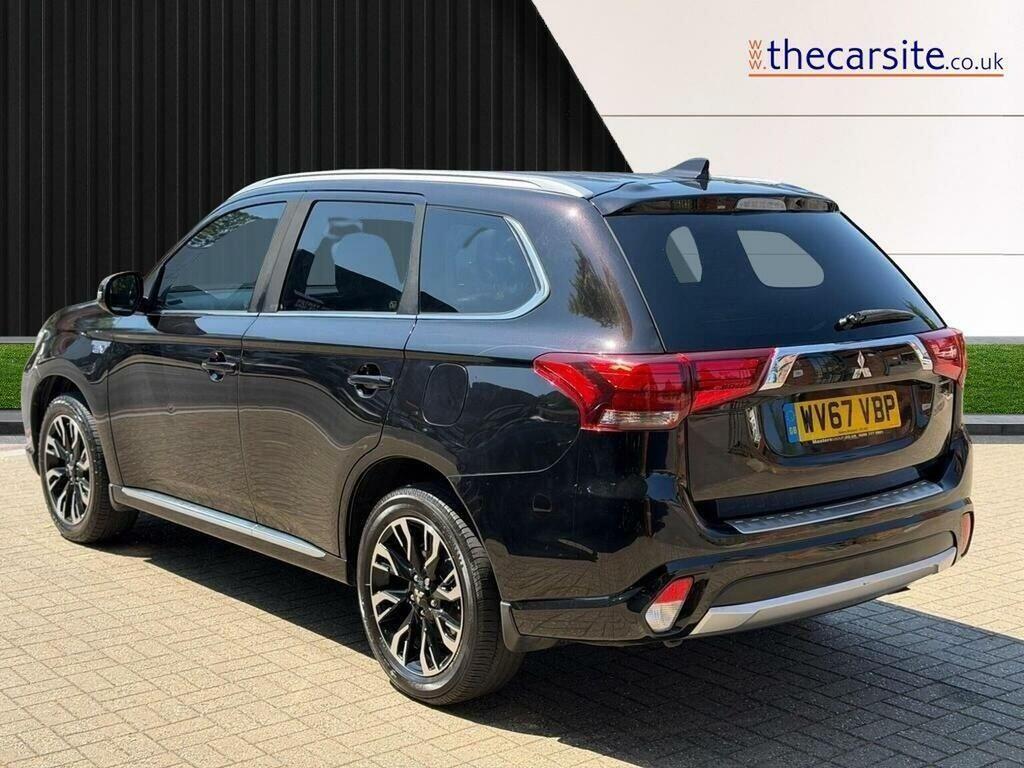 Mitsubishi Outlander 2.0H 12Kwh 4H Cvt 4Wd Euro 6 Ss Black #2