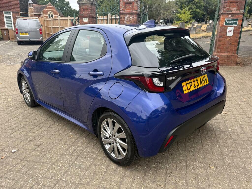 Toyota Yaris Hatchback 1.5 Vvt-h Icon E-cvt Euro 6 Ss 2 CP23AHV Blue #2