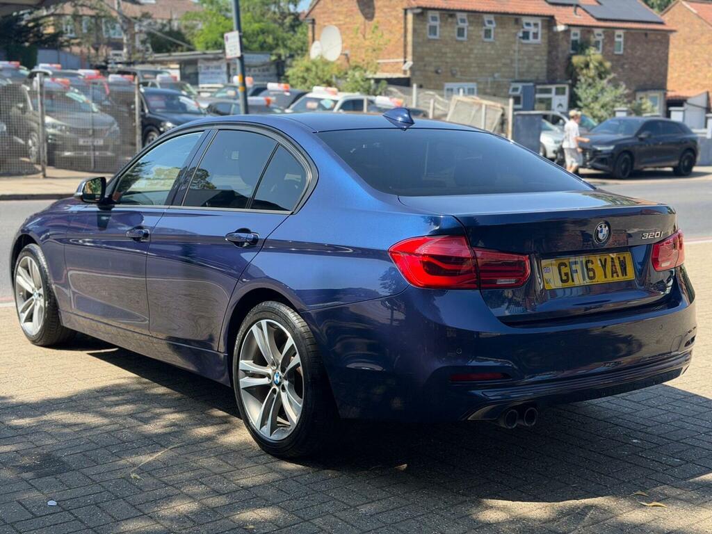 BMW 3 Series Saloon 2.0 320I Sport Euro 6 Ss 2016 Blue #5