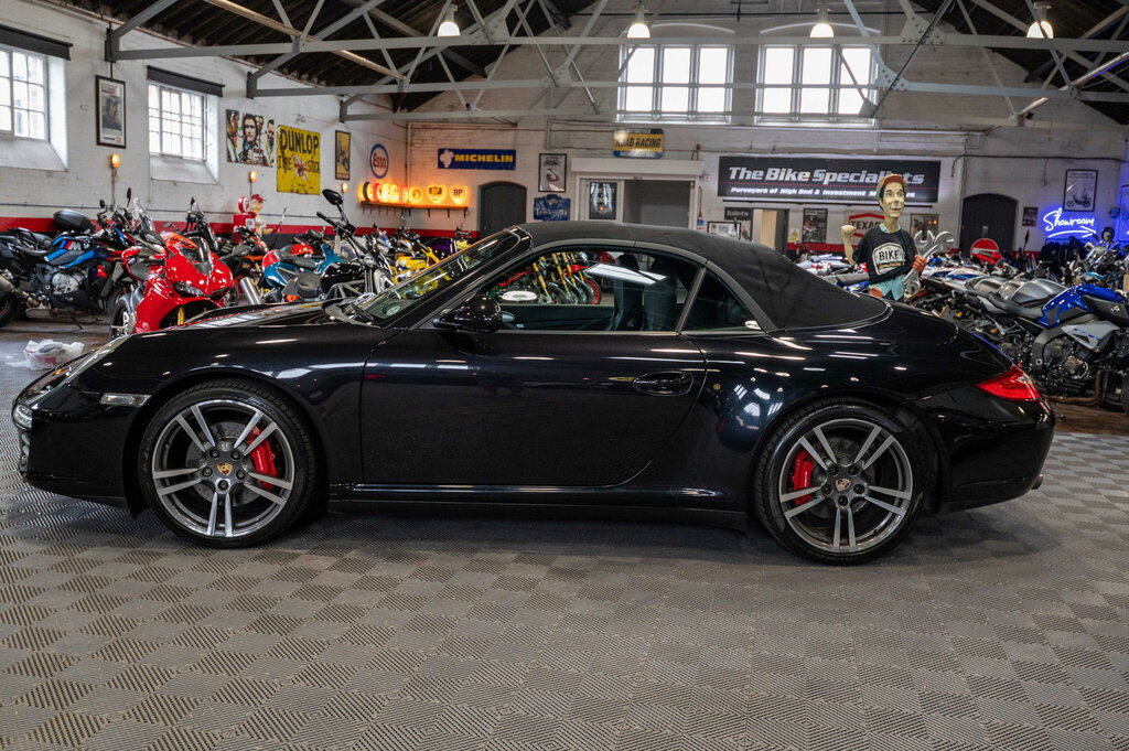 Porsche 911 3.8 997 Carrera 4S Cabriolet Bose Cruise Hseats Black #2