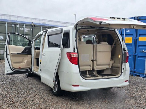 Toyota Alphard Autopetrollowmiles8seater LW14KNJ White #3