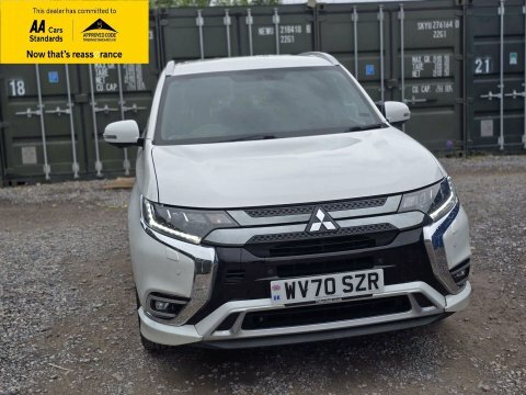 Mitsubishi Outlander 2.4H Twinmotor 13.8Kwh White