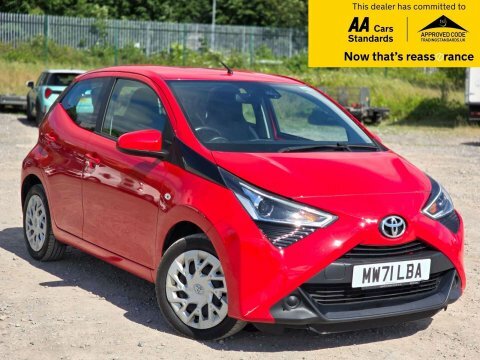 Toyota Aygo 1.0 Vvt-i X-play Red