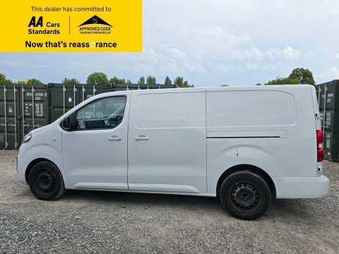 Vauxhall Vivaro 1.5 Turbo D DS23MLV White #4