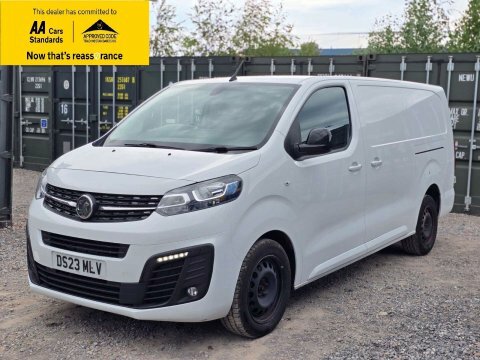 Vauxhall Vivaro 1.5 Turbo D DS23MLV White #3