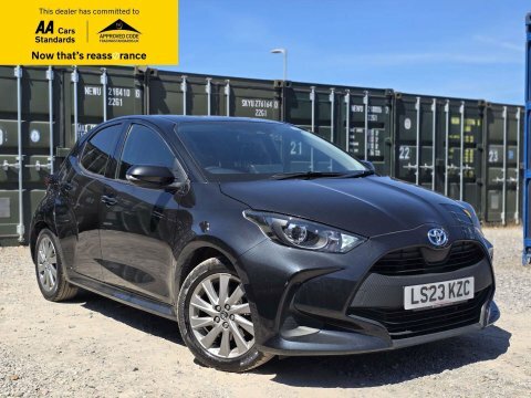 Toyota Yaris 1.5 Vvt-h Icon Black