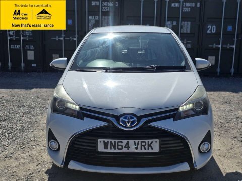 Toyota Yaris 1.5 Vvt-h Excel WN64VRK White #2