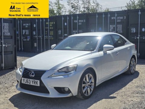 Lexus IS Premier Black #3