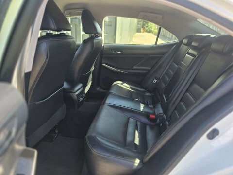 Lexus IS Premier Black #15