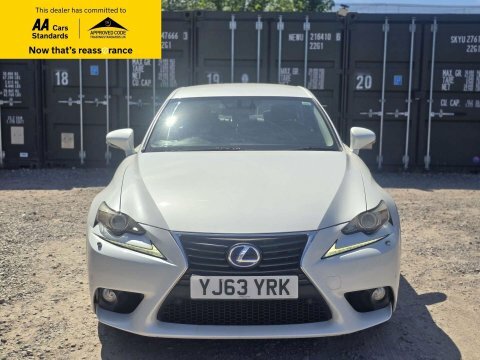 Lexus IS Premier Black #2