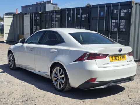 Lexus IS Premier Black #10