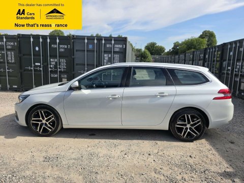 Peugeot 308 1.6 Bluehdi Allure GJ67CMU White #4