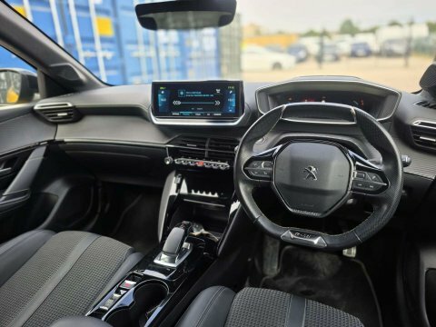 Peugeot e-208 50Kwh Gt Hatchback BW70KVX Yellow #6