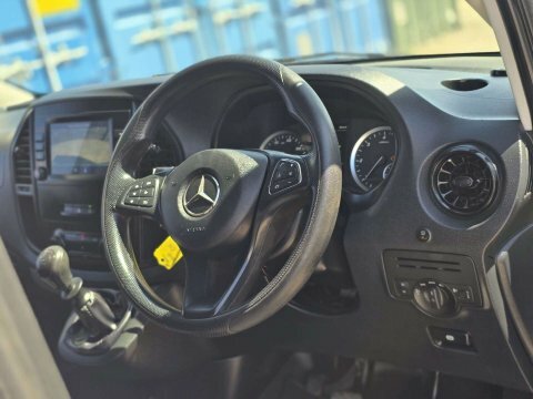 Mercedes-Benz Vito 1.7 114 Cdi WX21UOW White #6