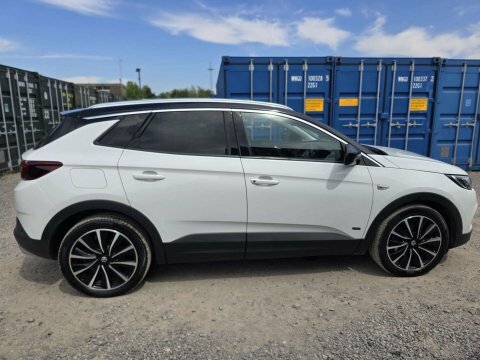 Vauxhall Grandland X 1.6 13.2Kwh Sri White #5