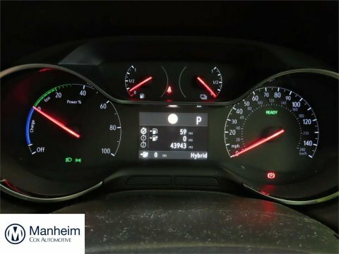 Vauxhall Grandland X 1.6 13.2Kwh Sri BG70GOC White #3