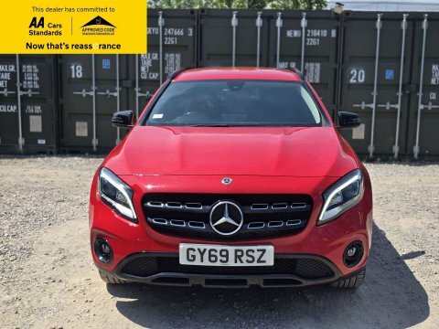 Mercedes-Benz GLA Class 1.6 Gla180 Gpf GY69RSZ Red #2