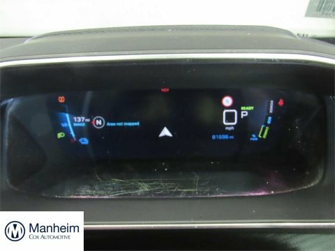 Peugeot e-2008 50Kwh Allure Premium Black #3