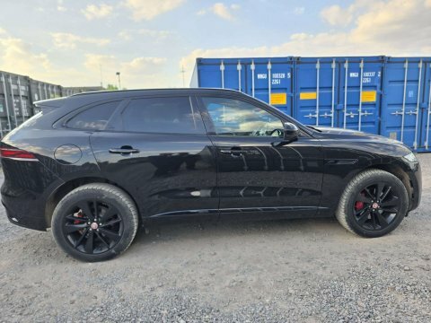 Jaguar F-Pace 2.0 D200 Mhev MT22OME Black #5