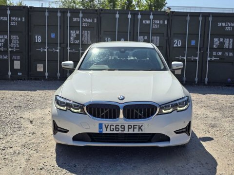 BMW 3 Series 2.0 318D Se White