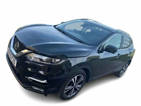 Nissan Qashqai 1.3 Dig-t N-connecta DS70FZO Black #2