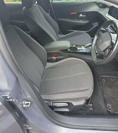 Peugeot e-208 50Kwh Active Hatchback Grey #5