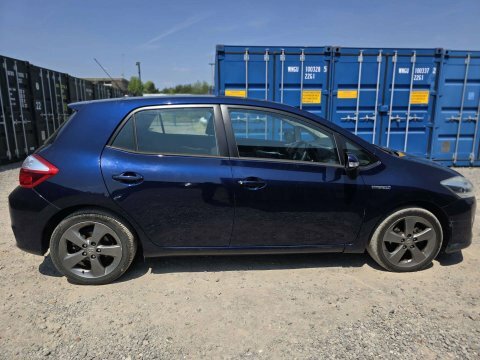 Toyota Auris 1.8 Vvt-h T4 Blue #5