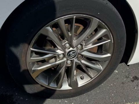 Toyota Avensis D-4d Business Edition Silver #10