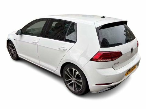 Volkswagen Golf 2.0 Tdi R-line DH19SSZ White #4