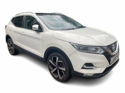 Nissan Qashqai 1.3 Dig-t Tekna White