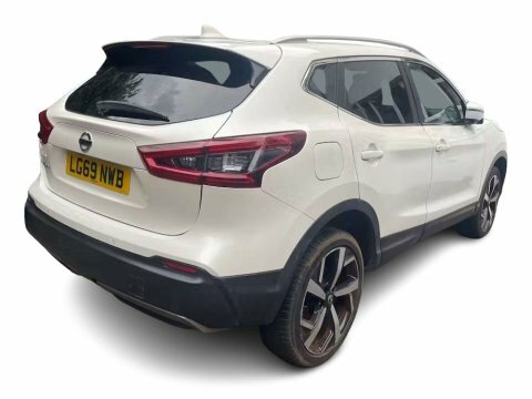 Nissan Qashqai 1.3 Dig-t Tekna LG69NWB White #3