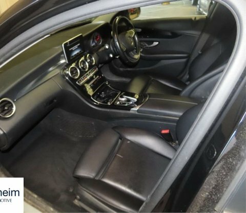 Mercedes-Benz C Class 2.0 C200 Se Black #2
