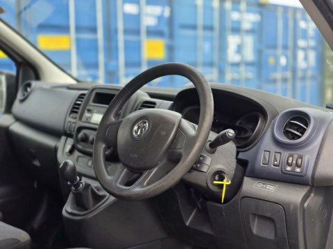 Vauxhall Vivaro 1.6 Cdti 2900 FN68PRV White #6