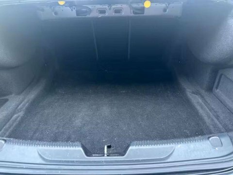 Jaguar XE 2L Prestige Black #8