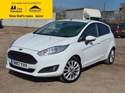 Ford Fiesta 1.0T Ecoboost Titanium White