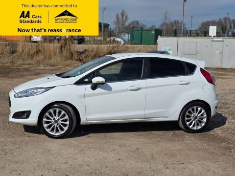Ford Fiesta 1.0T Ecoboost Titanium DN17YVV White #3