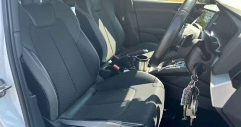 Audi A1 2.0 Tfsi 40 DY69TBZ White #5